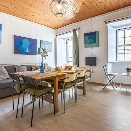 Appartement Lovely In Bairro Alto