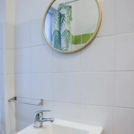 Lovely In Bairro Alto Apartment *