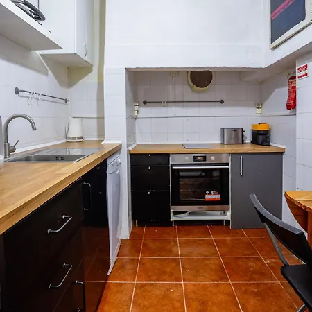 Lovely In Bairro Alto *