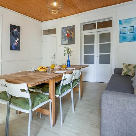 Lovely In Bairro Alto Apartment *