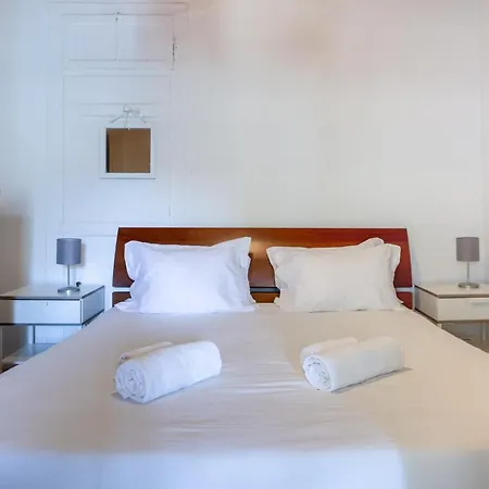 Lovely In Bairro Alto *