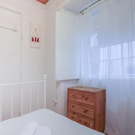 Lovely In Bairro Alto * ליסבון